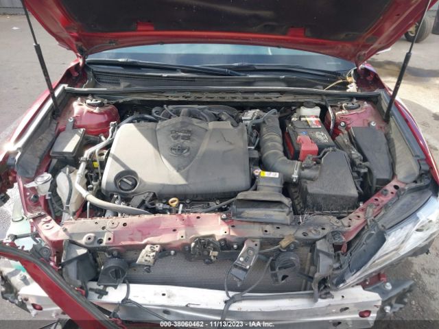 Photo 9 VIN: 4T1BZ1HK2JU505800 - TOYOTA CAMRY 