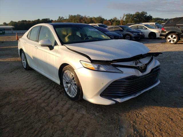 Photo 0 VIN: 4T1BZ1HK2JU506722 - TOYOTA CAMRY XSE 