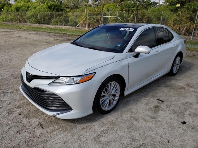 Photo 1 VIN: 4T1BZ1HK3JU014913 - TOYOTA CAMRY XSE 