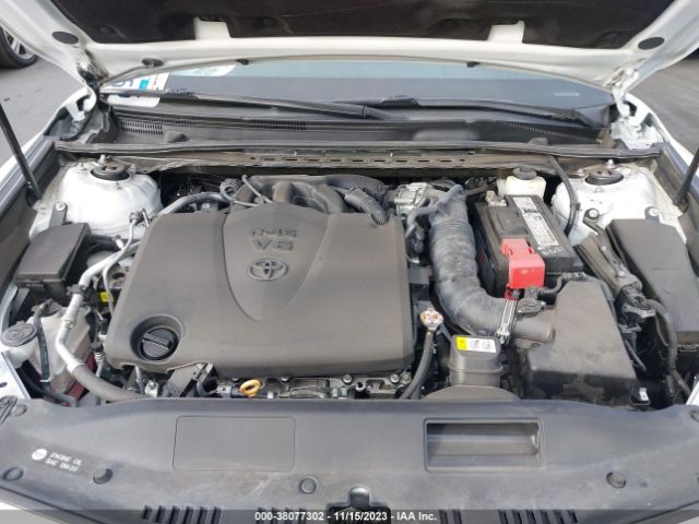 Photo 9 VIN: 4T1BZ1HK3JU018671 - TOYOTA CAMRY 