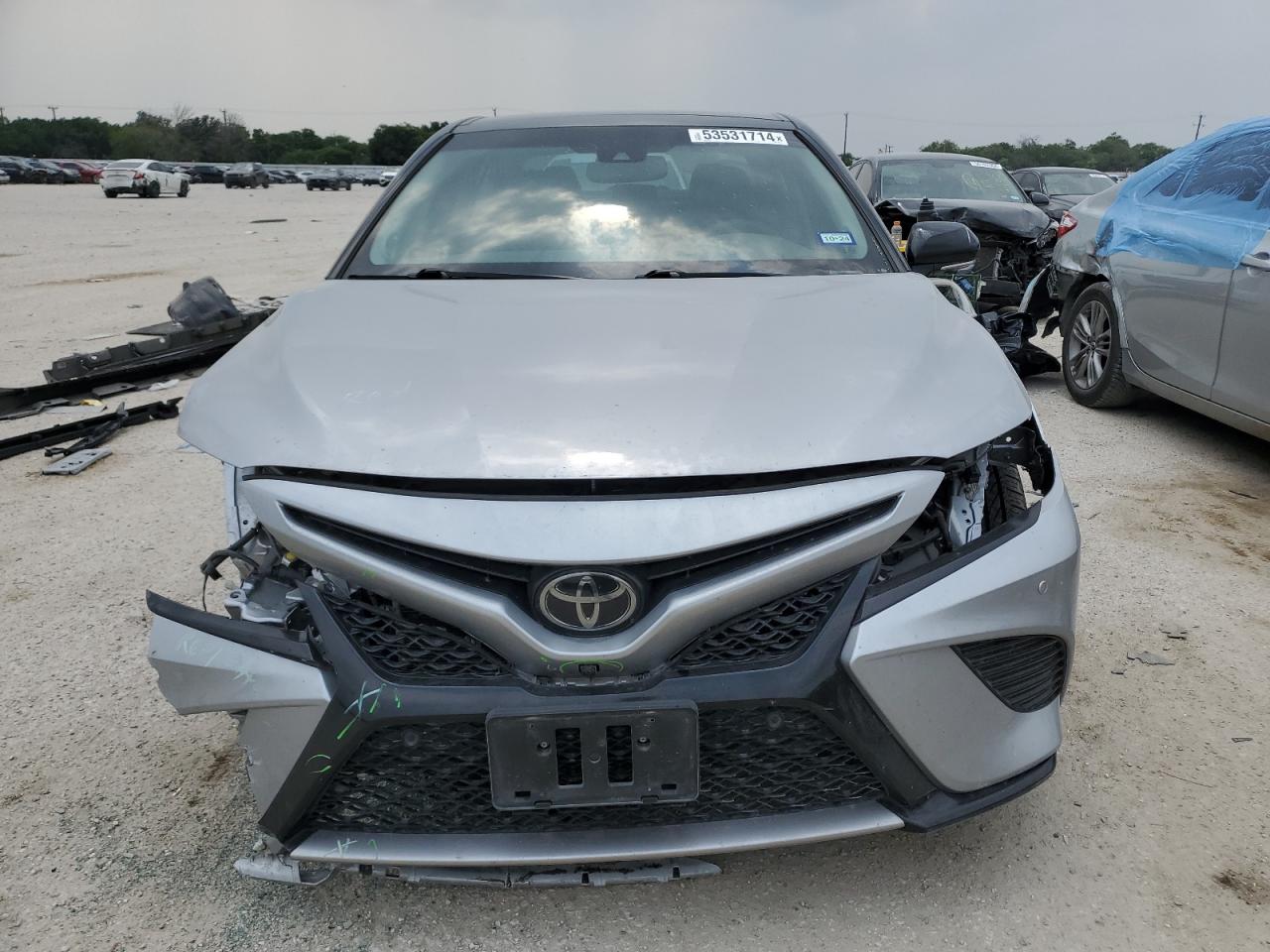 Photo 4 VIN: 4T1BZ1HK3JU020422 - TOYOTA CAMRY 