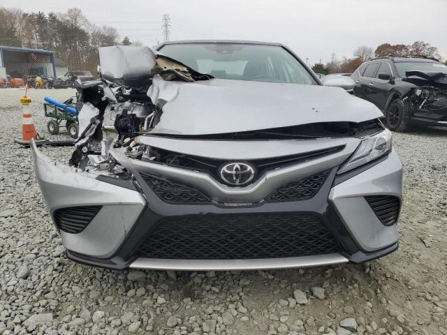 Photo 4 VIN: 4T1BZ1HK3KU031891 - TOYOTA CAMRY 