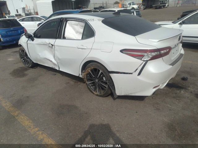 Photo 2 VIN: 4T1BZ1HK3KU032054 - TOYOTA CAMRY 