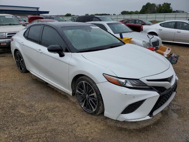 Photo 3 VIN: 4T1BZ1HK4JU003287 - TOYOTA CAMRY XSE 