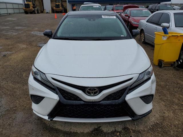 Photo 4 VIN: 4T1BZ1HK4JU003287 - TOYOTA CAMRY XSE 