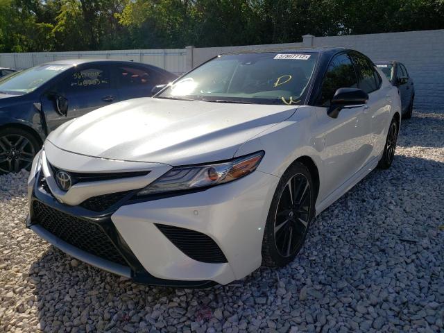 Photo 1 VIN: 4T1BZ1HK4JU011860 - TOYOTA CAMRY XSE 