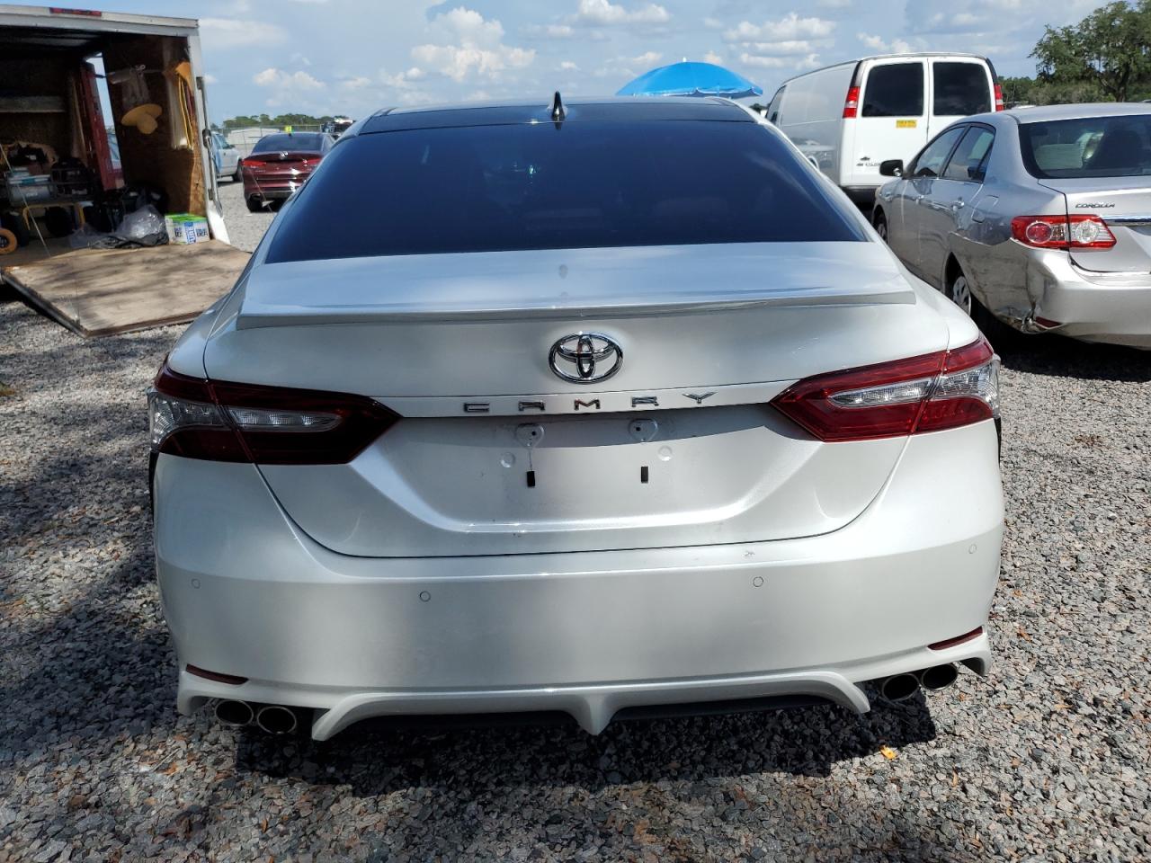 Photo 5 VIN: 4T1BZ1HK4JU013916 - TOYOTA CAMRY 