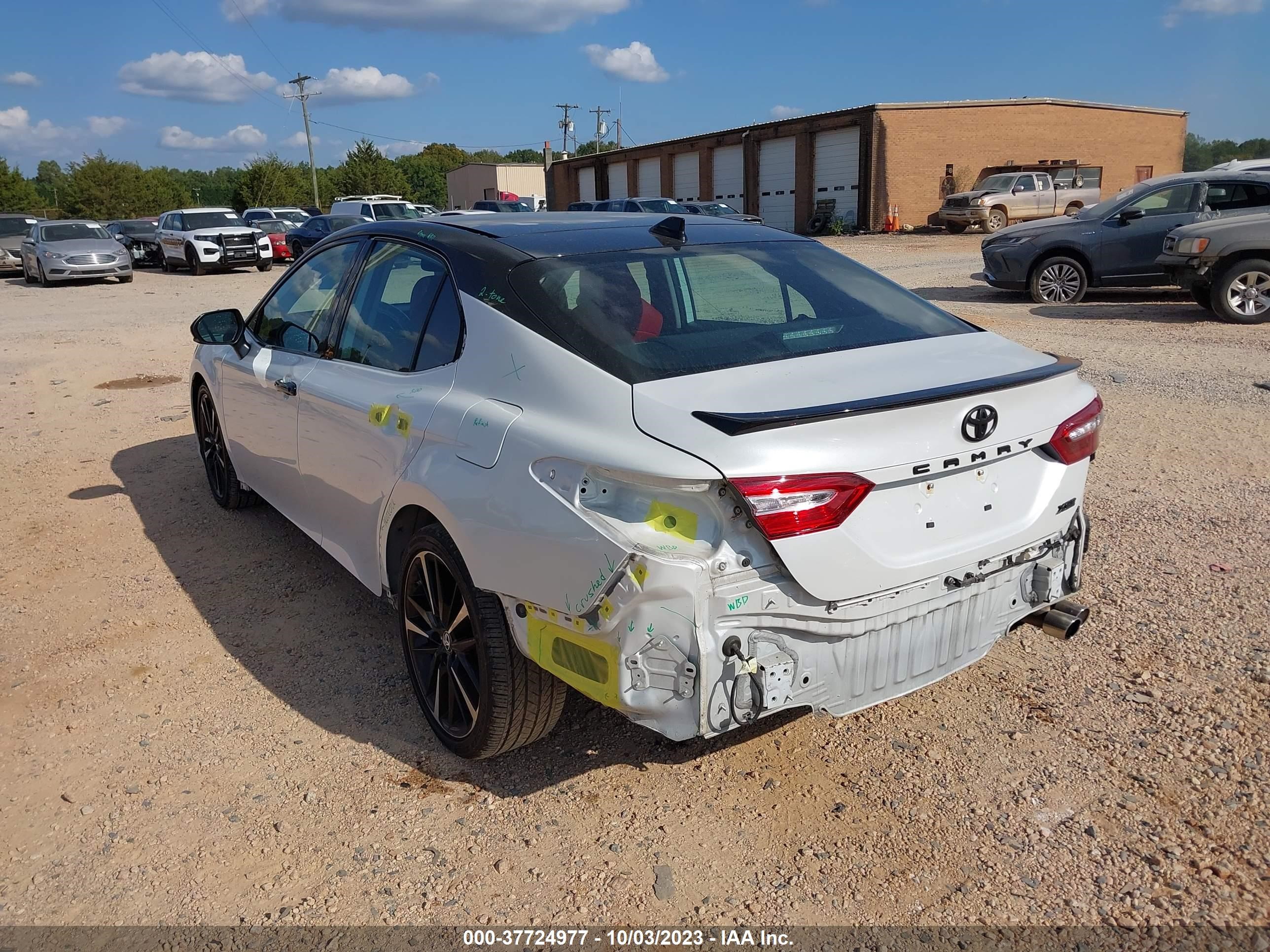 Photo 2 VIN: 4T1BZ1HK4KU032676 - TOYOTA CAMRY 