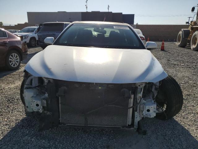 Photo 4 VIN: 4T1BZ1HK6JU011617 - TOYOTA CAMRY XSE 