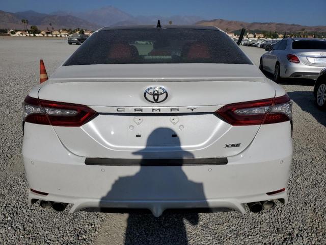 Photo 5 VIN: 4T1BZ1HK6JU011617 - TOYOTA CAMRY XSE 