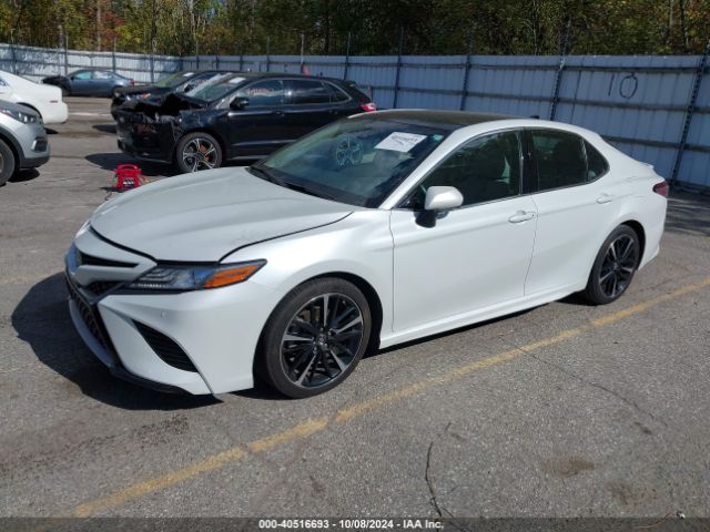 Photo 1 VIN: 4T1BZ1HK6JU015392 - TOYOTA CAMRY 