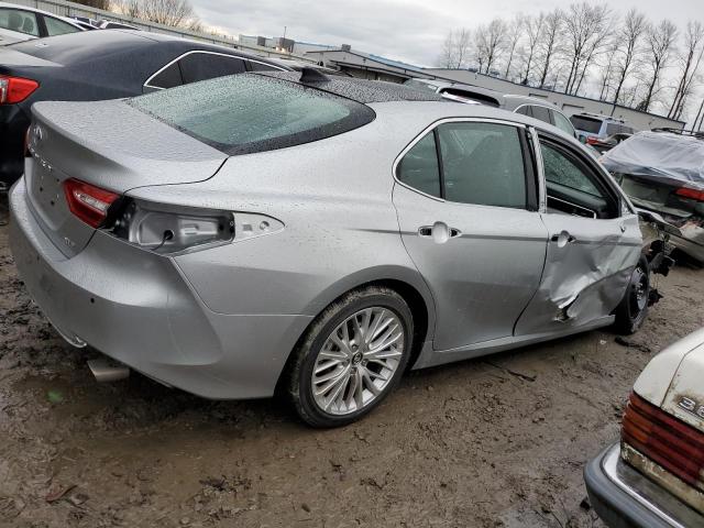 Photo 2 VIN: 4T1BZ1HK7JU009035 - TOYOTA CAMRY 