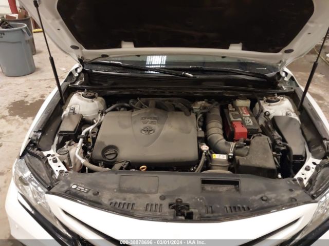 Photo 9 VIN: 4T1BZ1HK7JU011450 - TOYOTA CAMRY 