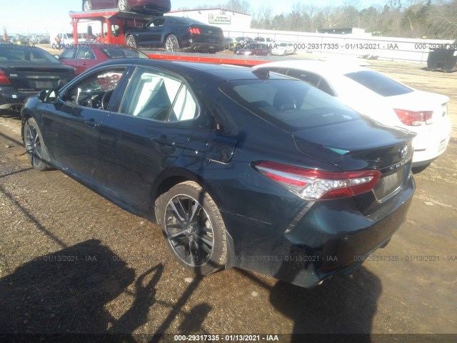 Photo 2 VIN: 4T1BZ1HK7JU506182 - TOYOTA CAMRY 