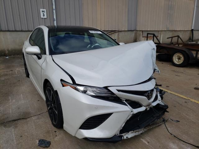 Photo 0 VIN: 4T1BZ1HK8JU001655 - TOYOTA CAMRY XSE 