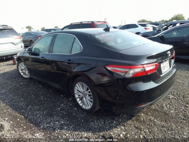 Photo 2 VIN: 4T1BZ1HK8JU003194 - TOYOTA CAMRY 