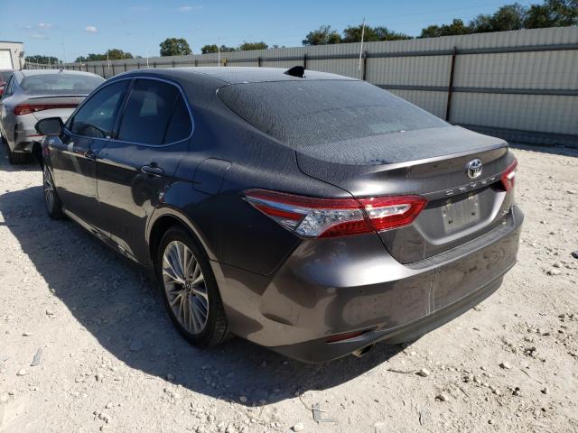 Photo 2 VIN: 4T1BZ1HK8JU006354 - TOYOTA CAMRY XSE 