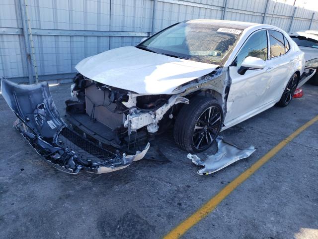 Photo 1 VIN: 4T1BZ1HK8JU006550 - TOYOTA CAMRY XSE 