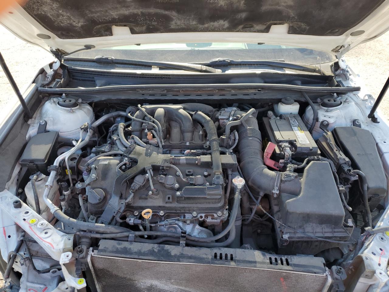 Photo 10 VIN: 4T1BZ1HK8JU008590 - TOYOTA CAMRY 