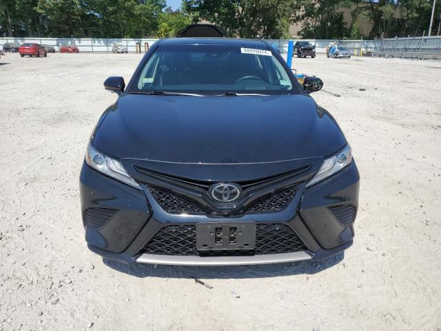 Photo 4 VIN: 4T1BZ1HK8JU009075 - TOYOTA CAMRY XSE 