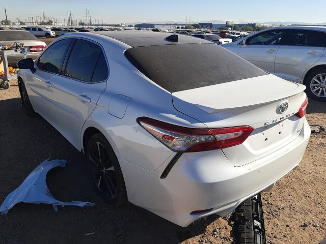 Photo 2 VIN: 4T1BZ1HK8KU028226 - TOYOTA CAMRY XSE 