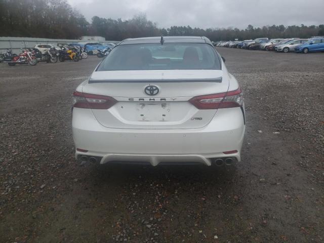 Photo 5 VIN: 4T1BZ1HK9JU001678 - TOYOTA CAMRY XSE 