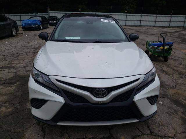 Photo 4 VIN: 4T1BZ1HK9JU004936 - TOYOTA CAMRY XSE 