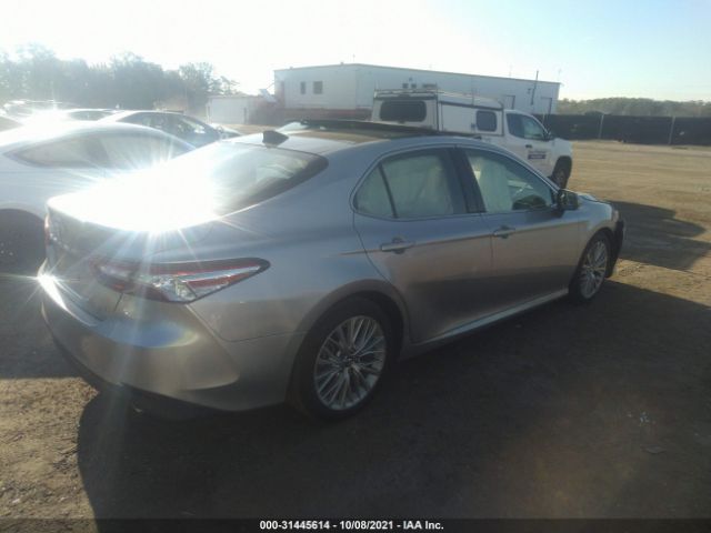 Photo 3 VIN: 4T1BZ1HK9JU010025 - TOYOTA CAMRY 