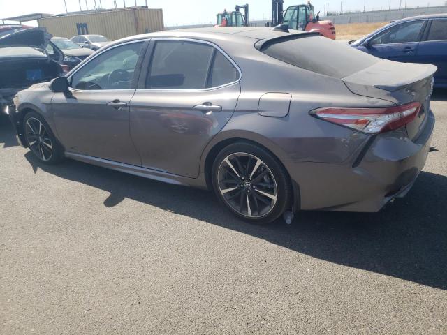 Photo 1 VIN: 4T1BZ1HK9JU502490 - TOYOTA CAMRY XSE 