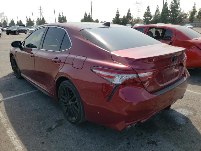 Photo 2 VIN: 4T1BZ1HK9JU504806 - TOYOTA CAMRY XSE 