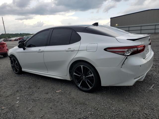 Photo 1 VIN: 4T1BZ1HK9KU032124 - TOYOTA CAMRY XSE 