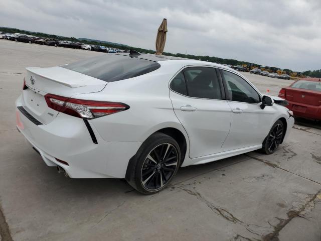 Photo 2 VIN: 4T1BZ1HK9KU508369 - TOYOTA CAMRY XSE 