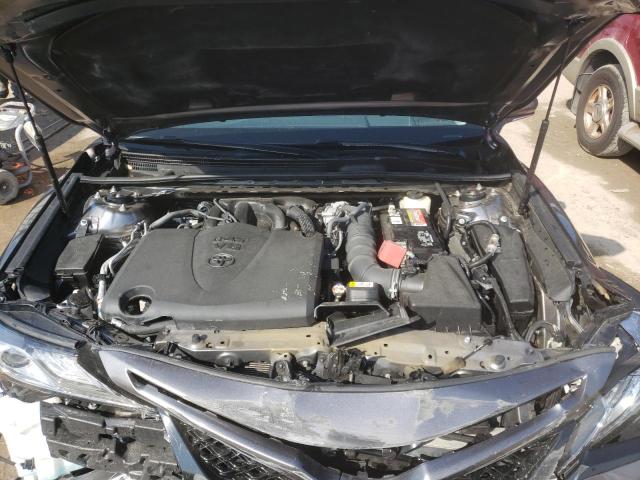 Photo 10 VIN: 4T1BZ1HKXJU016027 - TOYOTA CAMRY XSE 