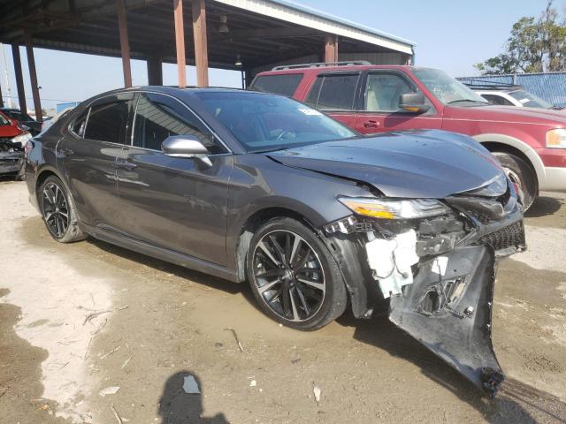 Photo 3 VIN: 4T1BZ1HKXJU016027 - TOYOTA CAMRY XSE 