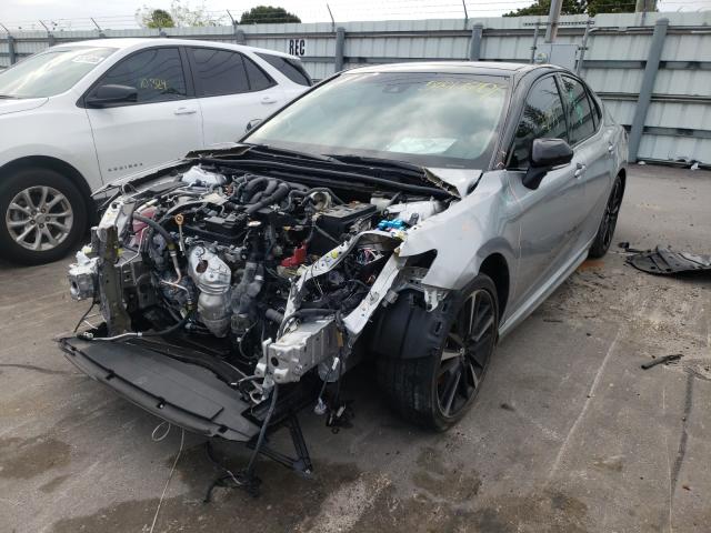 Photo 1 VIN: 4T1BZ1HKXJU020272 - TOYOTA CAMRY XSE 