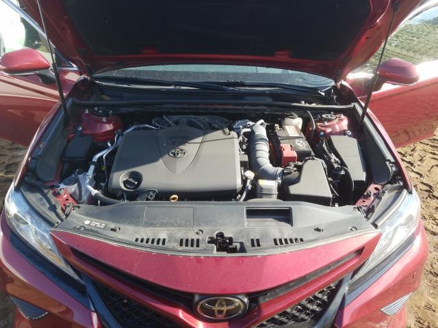 Photo 6 VIN: 4T1BZ1HKXJU505897 - TOYOTA CAMRY XSE 