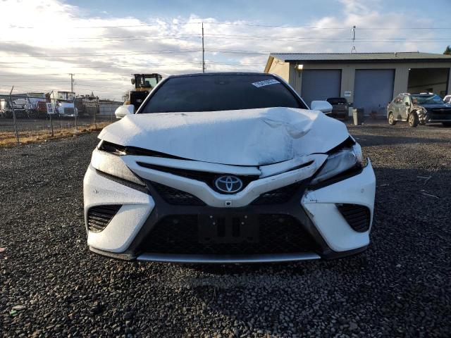 Photo 4 VIN: 4T1BZ1HKXKU507747 - TOYOTA CAMRY XSE 