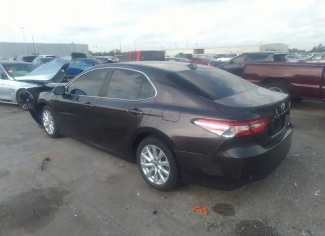 Photo 2 VIN: 4T1C11AK0LU315163 - TOYOTA CAMRY 