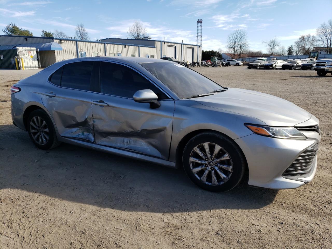 Photo 3 VIN: 4T1C11AK0LU315986 - TOYOTA CAMRY 