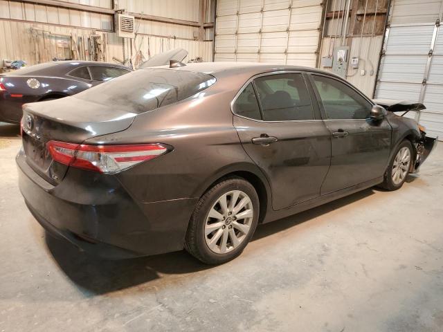 Photo 2 VIN: 4T1C11AK0LU319472 - TOYOTA CAMRY LE 