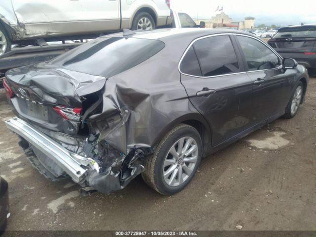 Photo 3 VIN: 4T1C11AK0LU330696 - TOYOTA CAMRY 