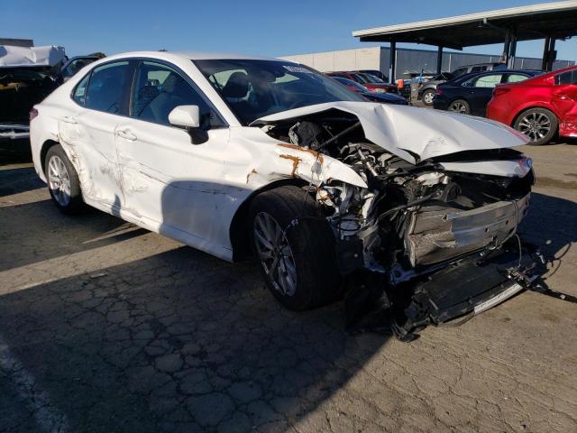 Photo 3 VIN: 4T1C11AK0LU333940 - TOYOTA CAMRY LE 