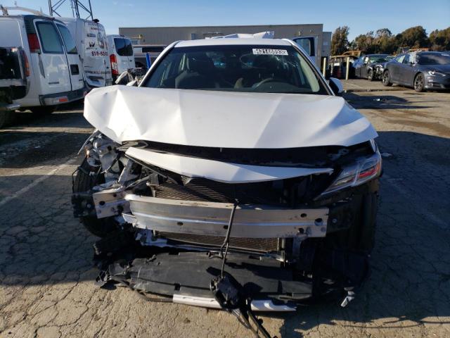 Photo 4 VIN: 4T1C11AK0LU333940 - TOYOTA CAMRY LE 