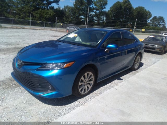 Photo 1 VIN: 4T1C11AK0LU393085 - TOYOTA CAMRY 