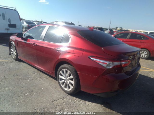 Photo 2 VIN: 4T1C11AK0LU862952 - TOYOTA CAMRY 