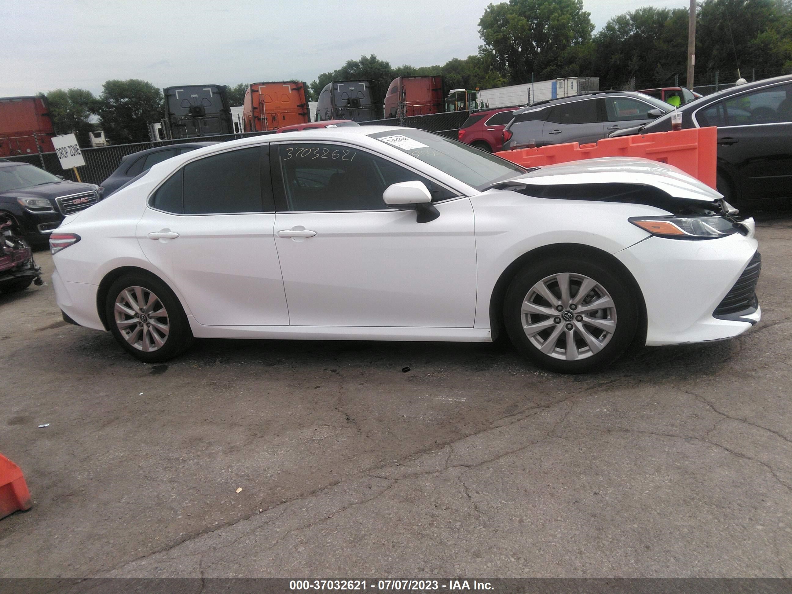 Photo 12 VIN: 4T1C11AK0LU908635 - TOYOTA CAMRY 