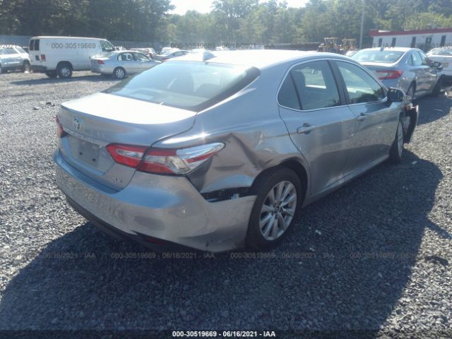 Photo 3 VIN: 4T1C11AK0LU910711 - TOYOTA CAMRY 