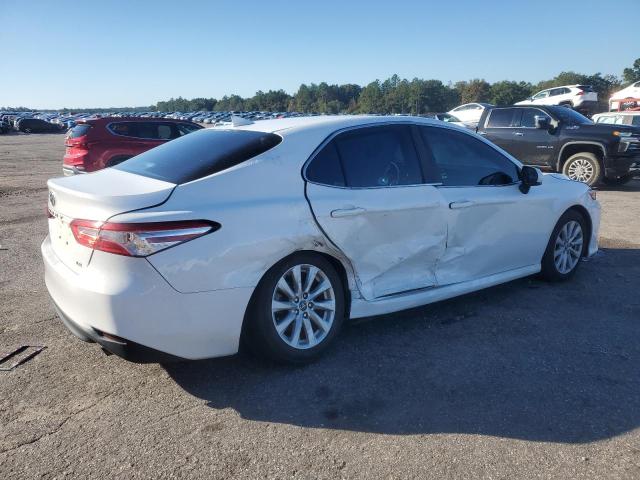 Photo 2 VIN: 4T1C11AK0LU939819 - TOYOTA CAMRY LE 