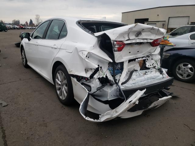 Photo 2 VIN: 4T1C11AK0LU955986 - TOYOTA CAMRY LE 