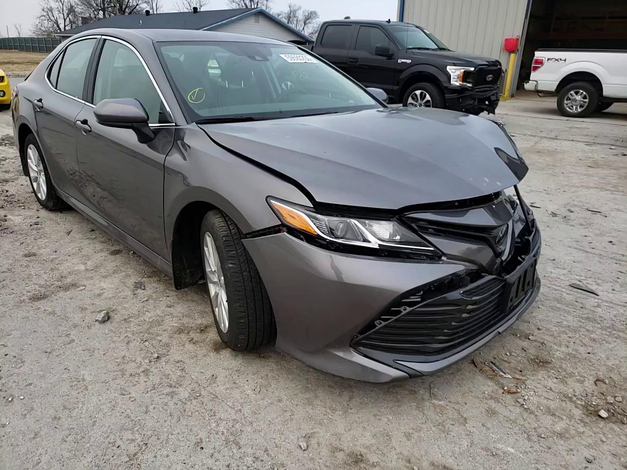 Photo 10 VIN: 4T1C11AK0LU974649 - TOYOTA CAMRY 